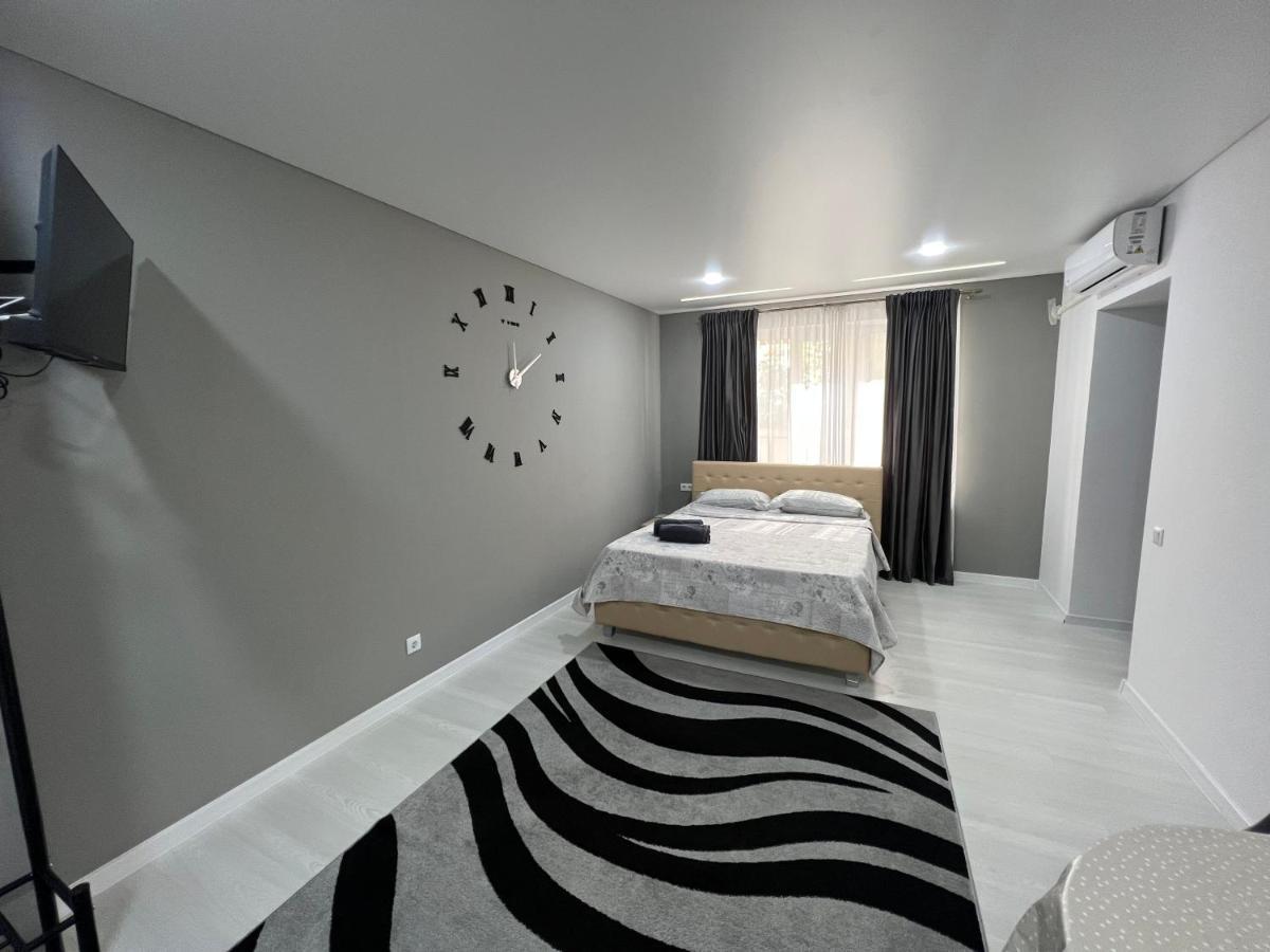 Aparthotel Edinet-Аренда Квартир Единец Экстерьер фото