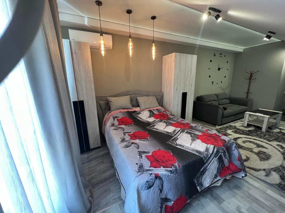 Aparthotel Edinet-Аренда Квартир Единец Экстерьер фото