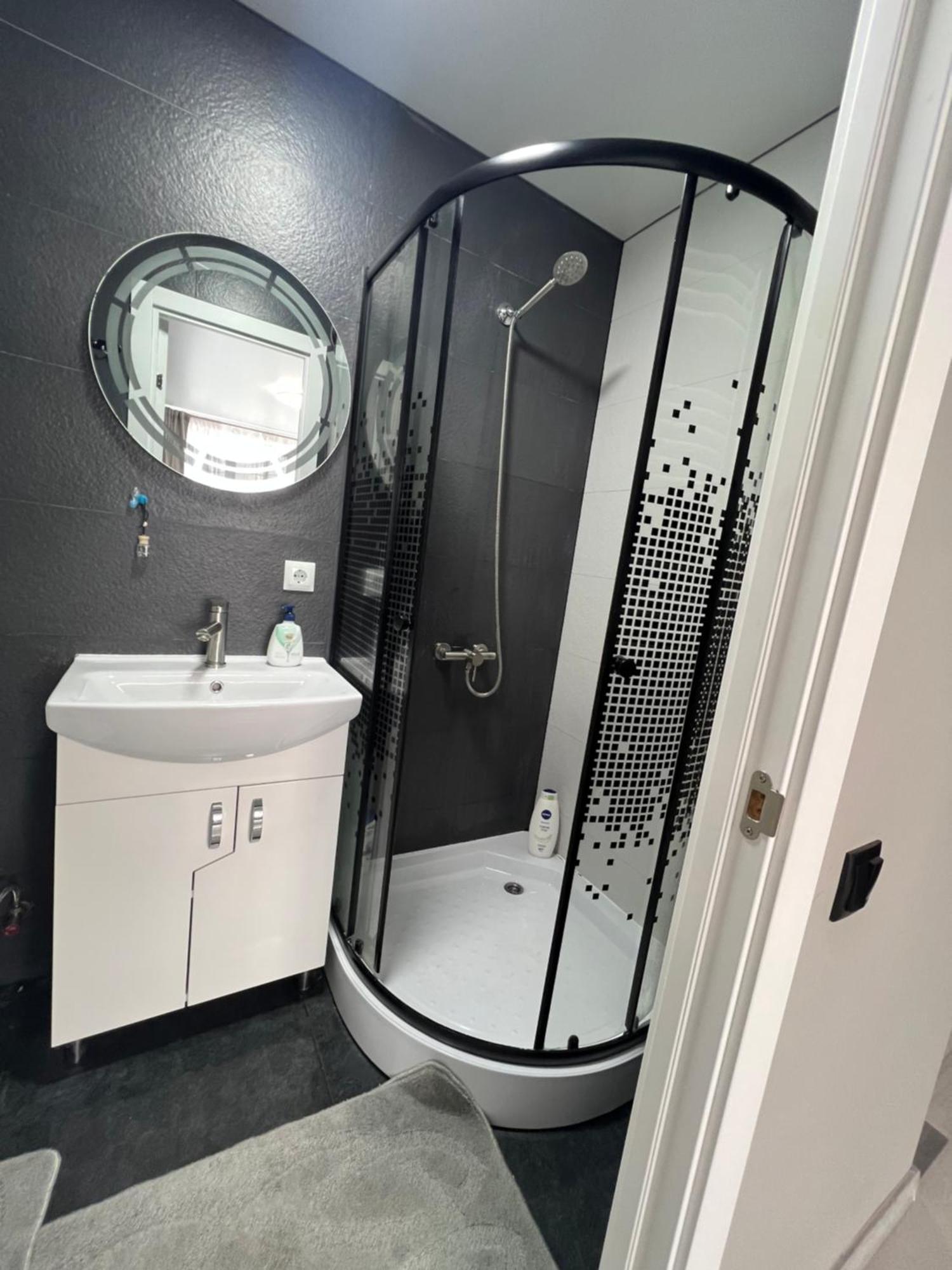 Aparthotel Edinet-Аренда Квартир Единец Экстерьер фото